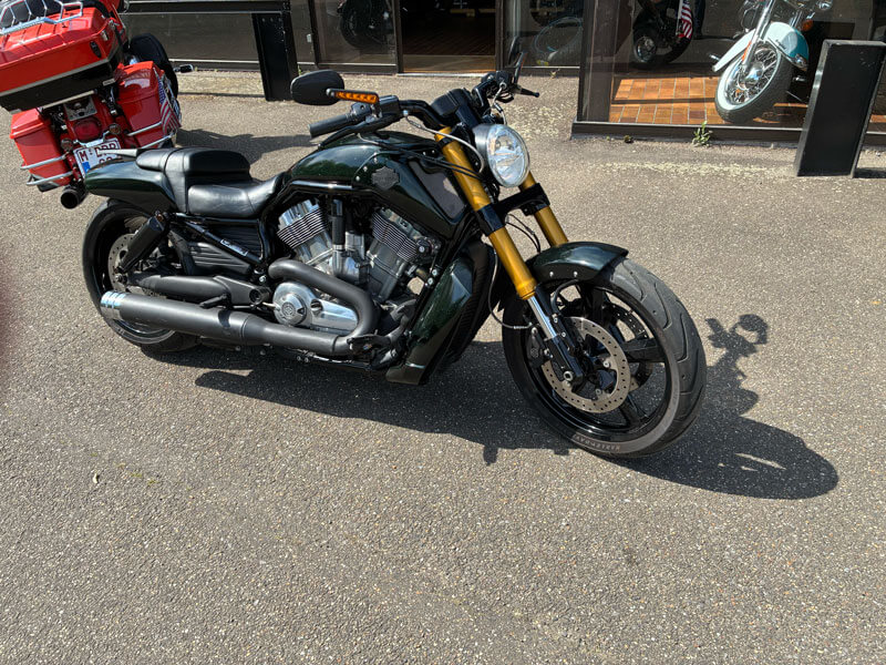 42 HD V-Rod Muscle - Afbeelding 2